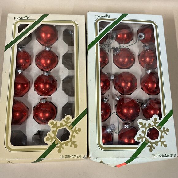 Lot Of 22 VTG Pyramid Rauch Glass 1.75" Christmas‎ Ornament Red - Picture 1 of 7